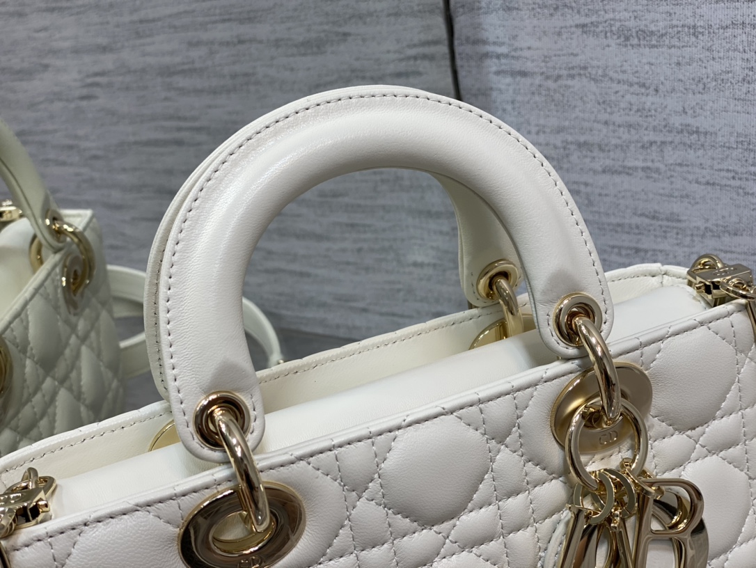 Handbags Dior 9240 size  22*6*12 cm - vstockx