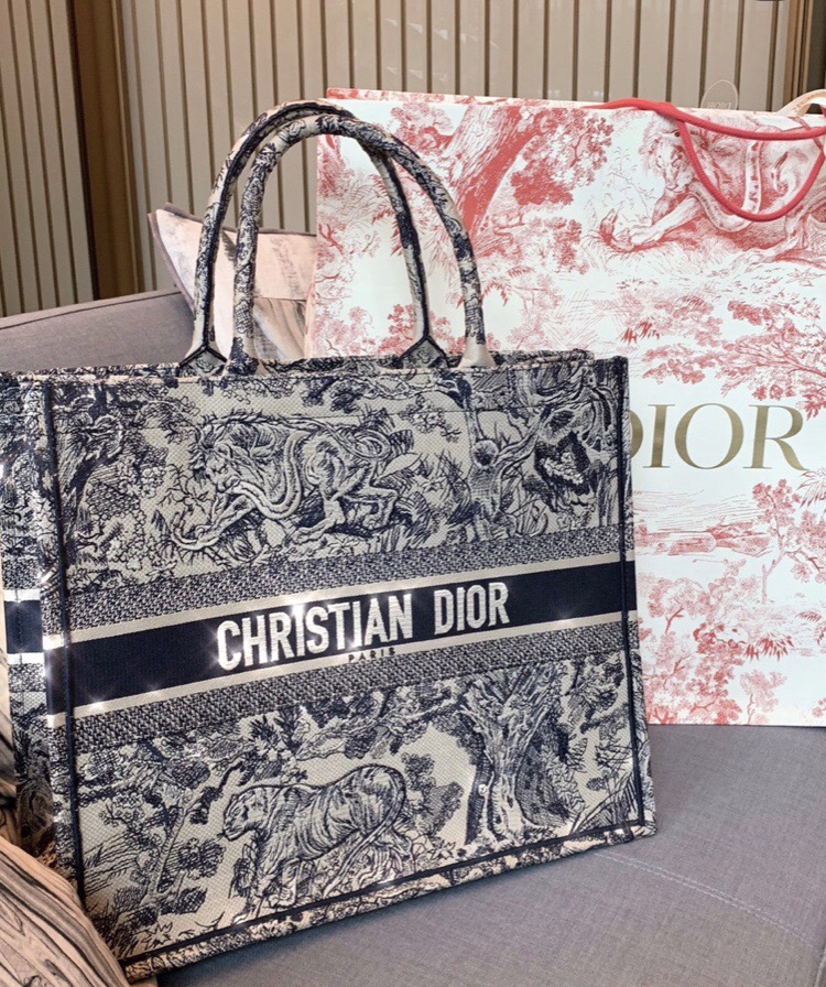 Handbags Dior Book Tote 8001 size:41.5*38*18 cm - vstockx
