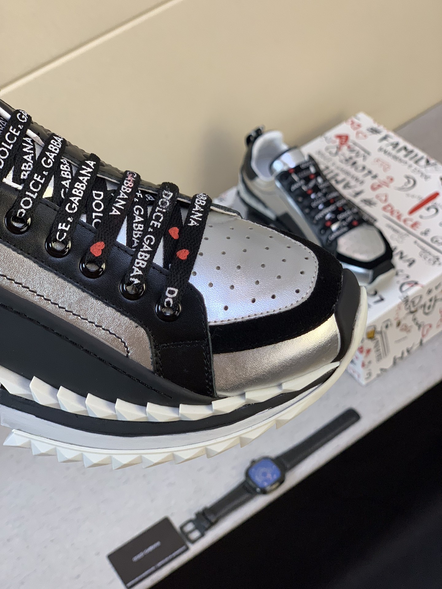 Dolce & Gabbana Low Tops Sneakers 34 - vstockx