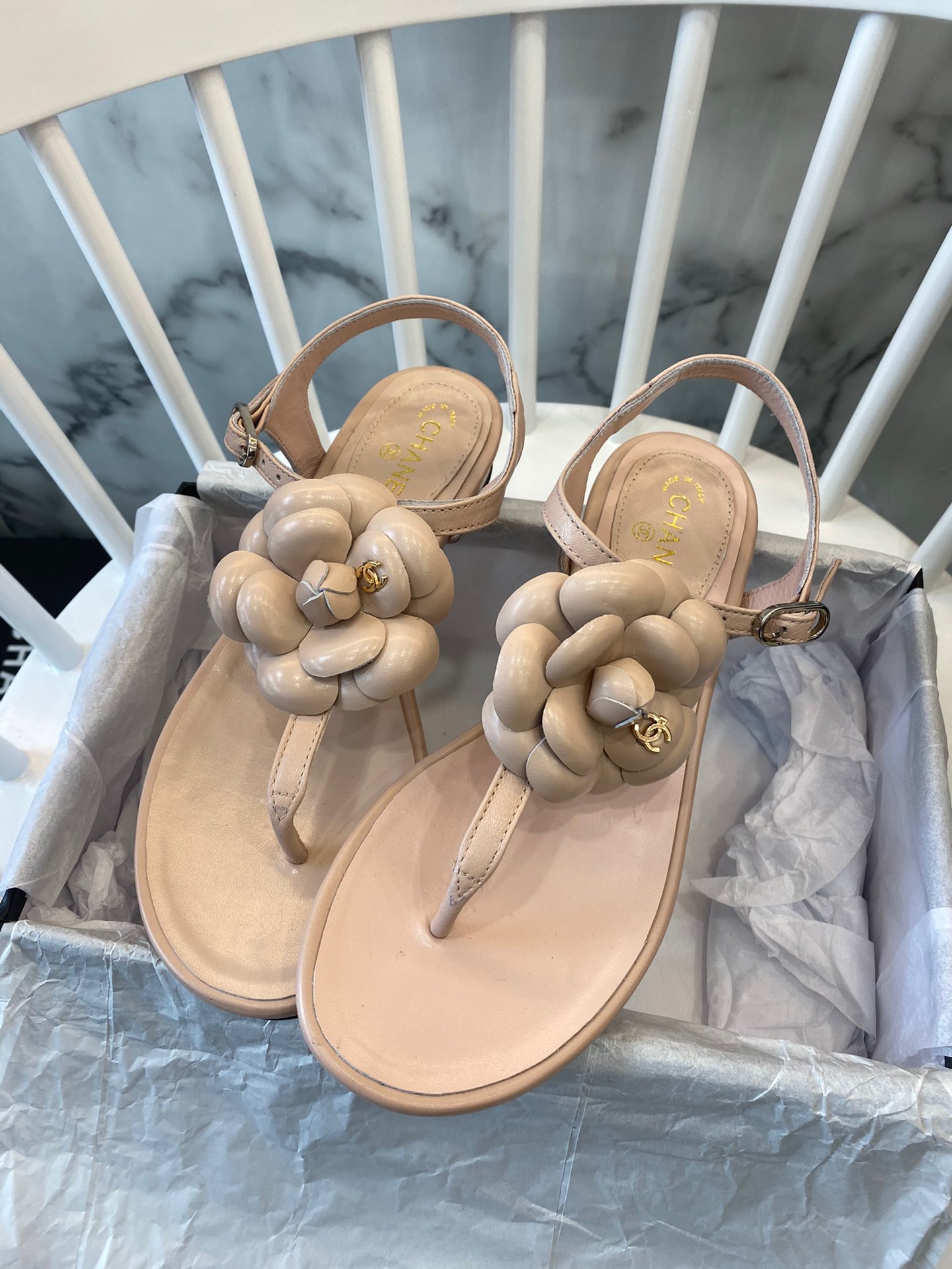 Chanel Slides 31 - vstockx