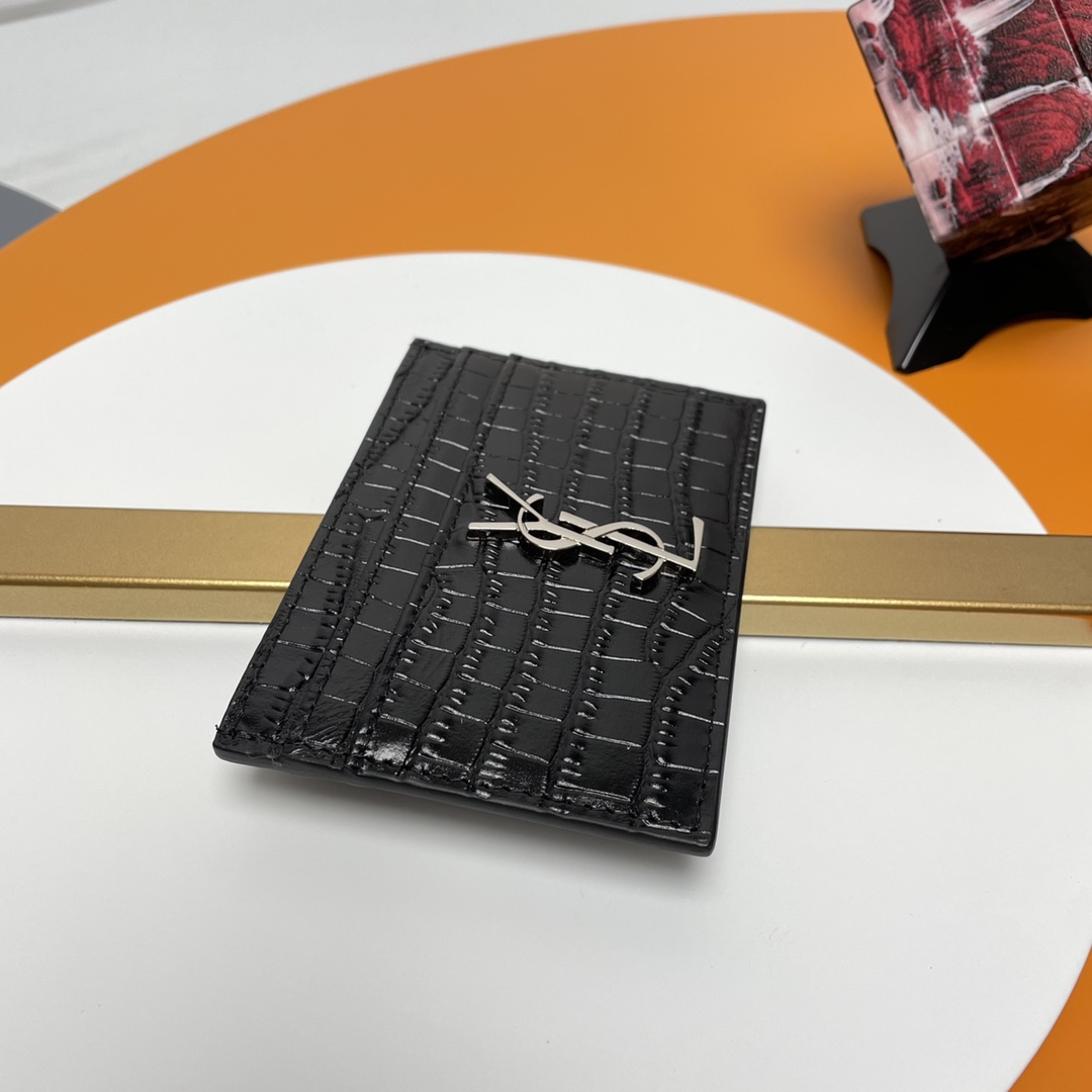 Handbags SAINT LAURENT 423291 size 10x7.5x0.5 cm - vstockx