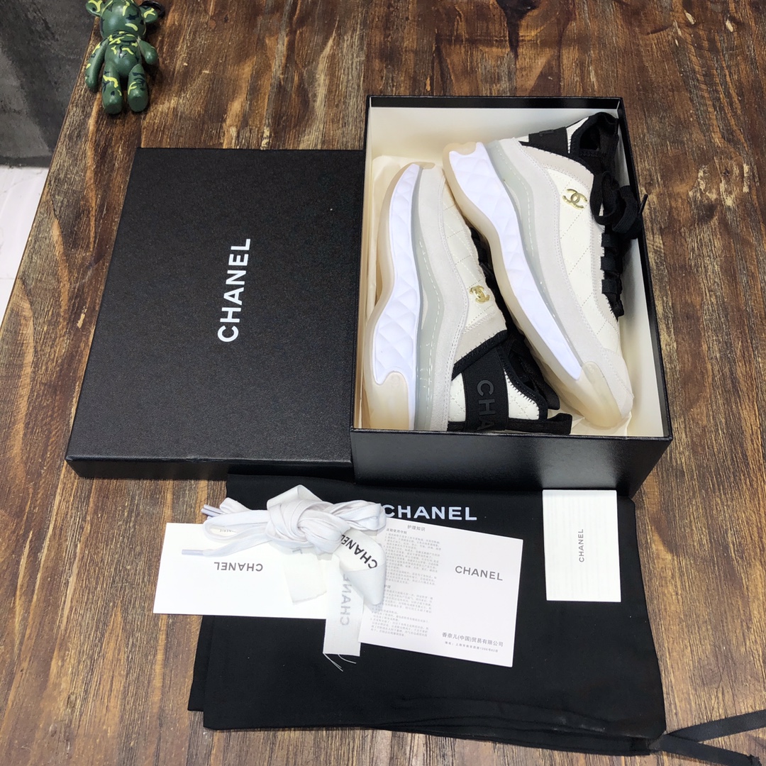 Chanel Fabric & Suede Calfskin Low Top Sneaker 12 - vstockx