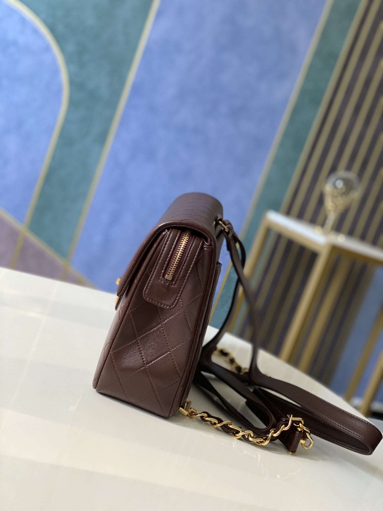 Handbag Chanel A88 size 30.21.8 cm - vstockx