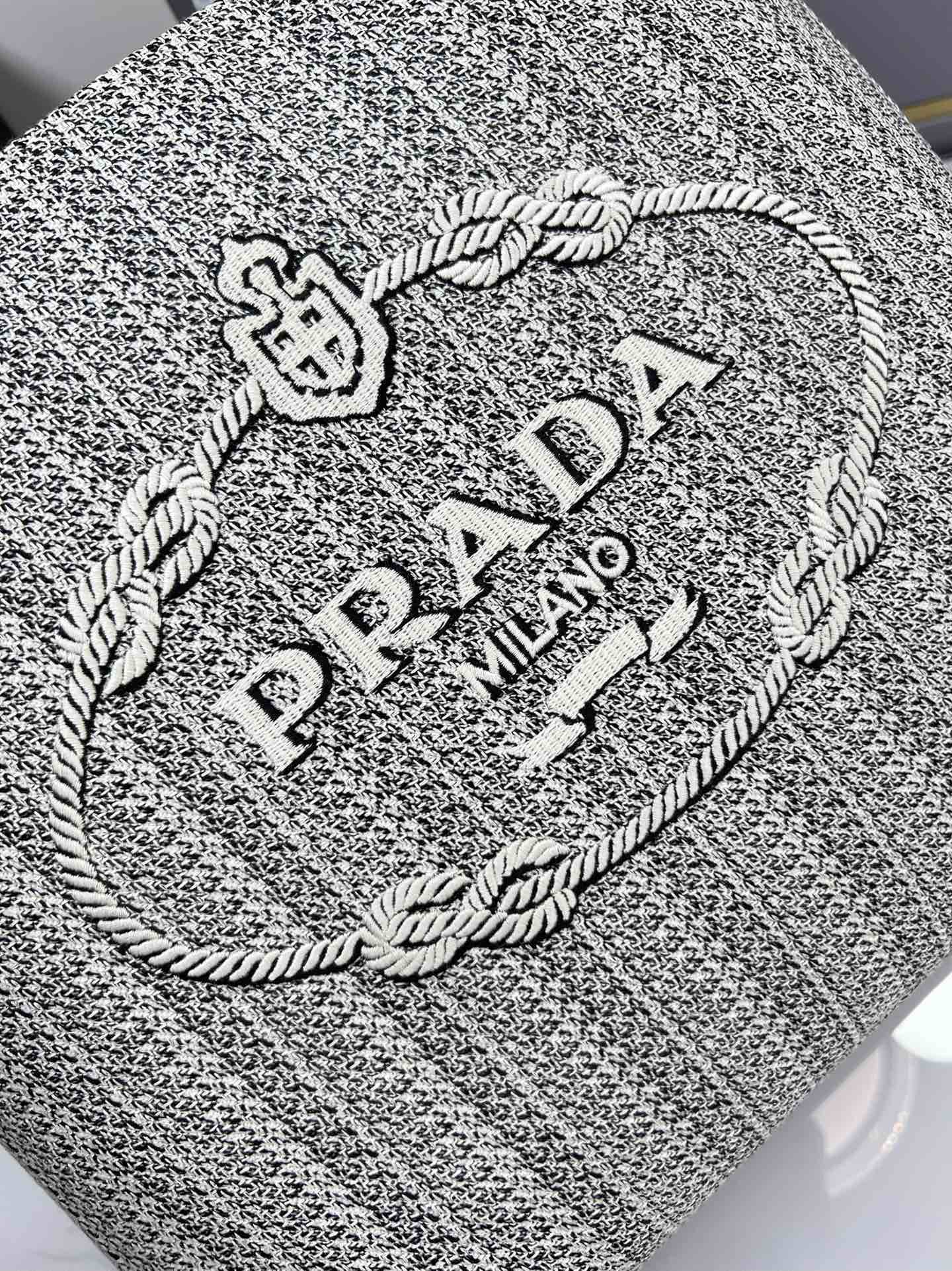 handbags prada 1BA342 27*18.5*10.5 - vstockx