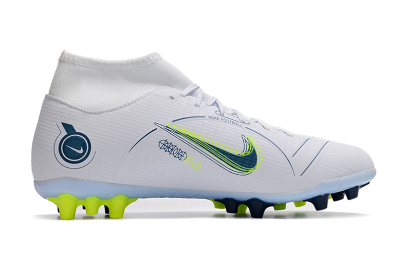 NK football shoes 44 - vstockx