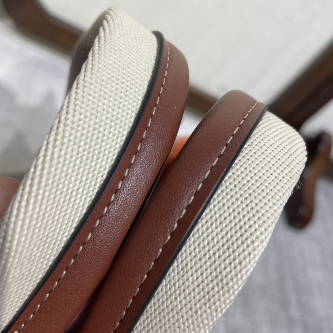 Handbags Chloe Woody 6051 size:26*20*8 cm - vstockx