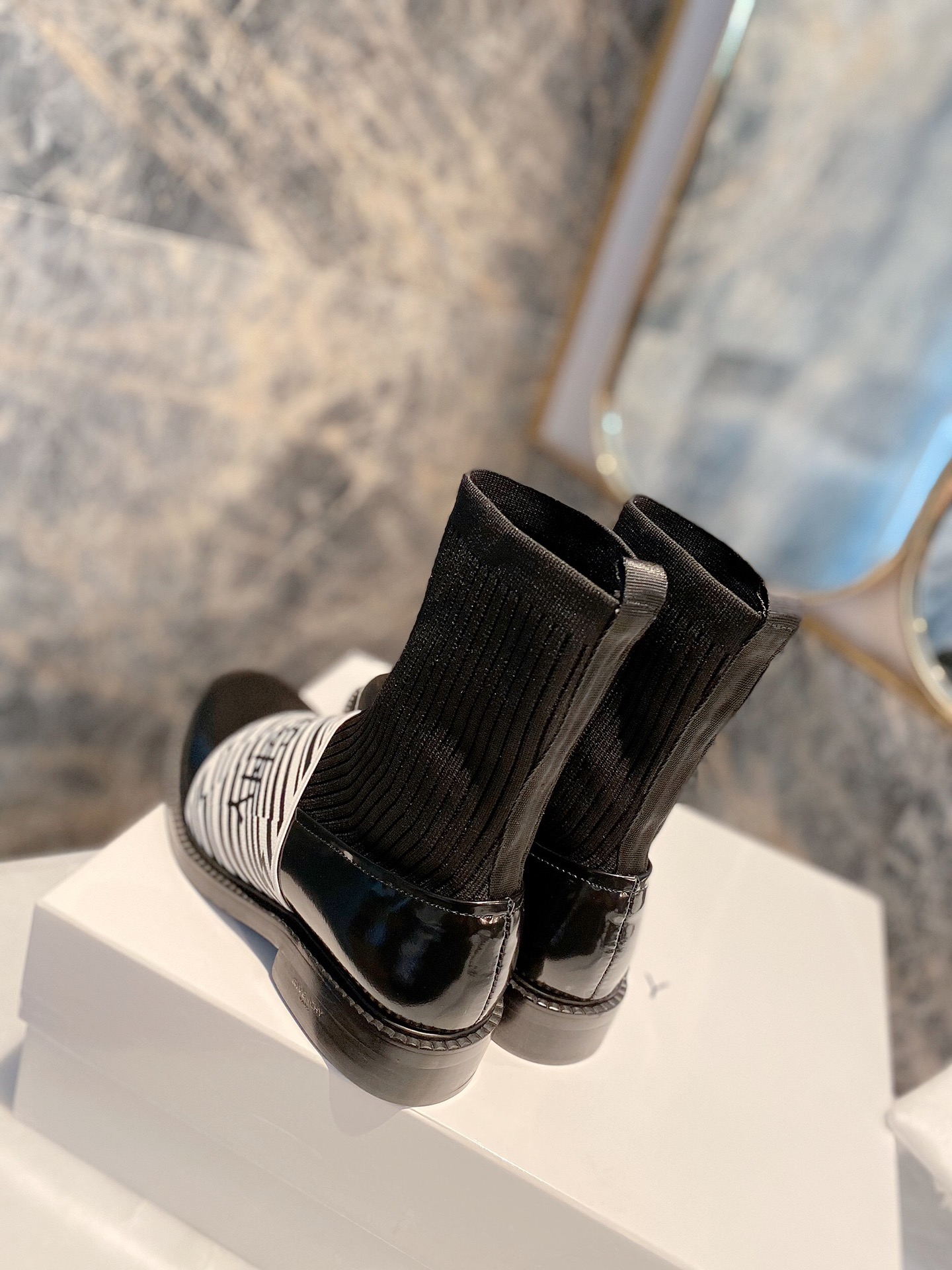 Givenchy Boots 5 - vstockx