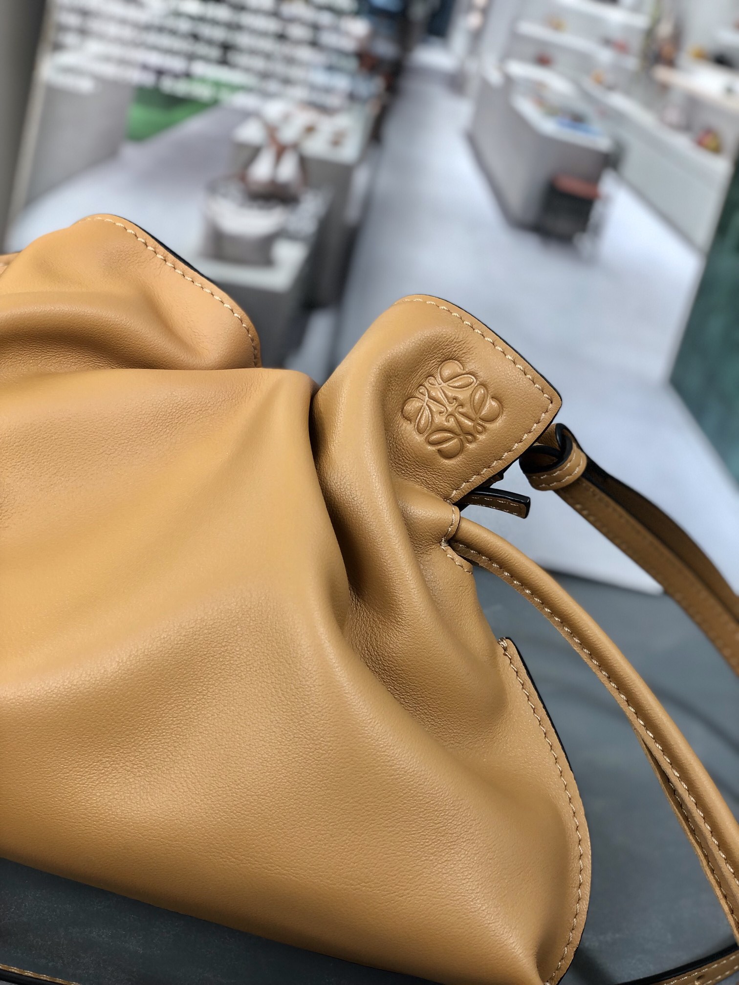 Handbags LOEWE mini flamenco clutch size:22.5-18-9 cm - vstockx