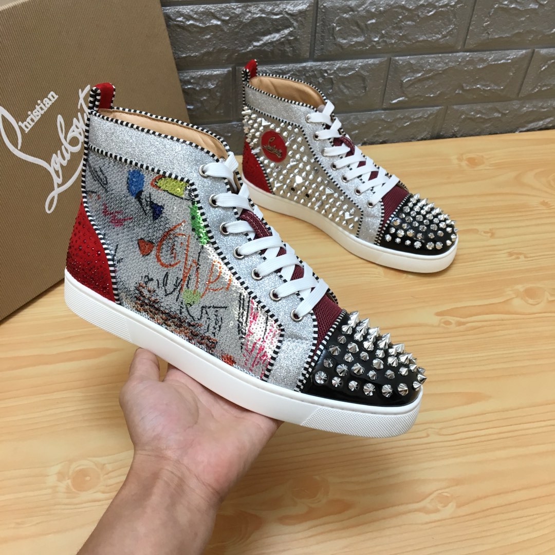 Christian Louboutin Louis Junior Spikes Orlato Flat Sneakers 14 - vstockx