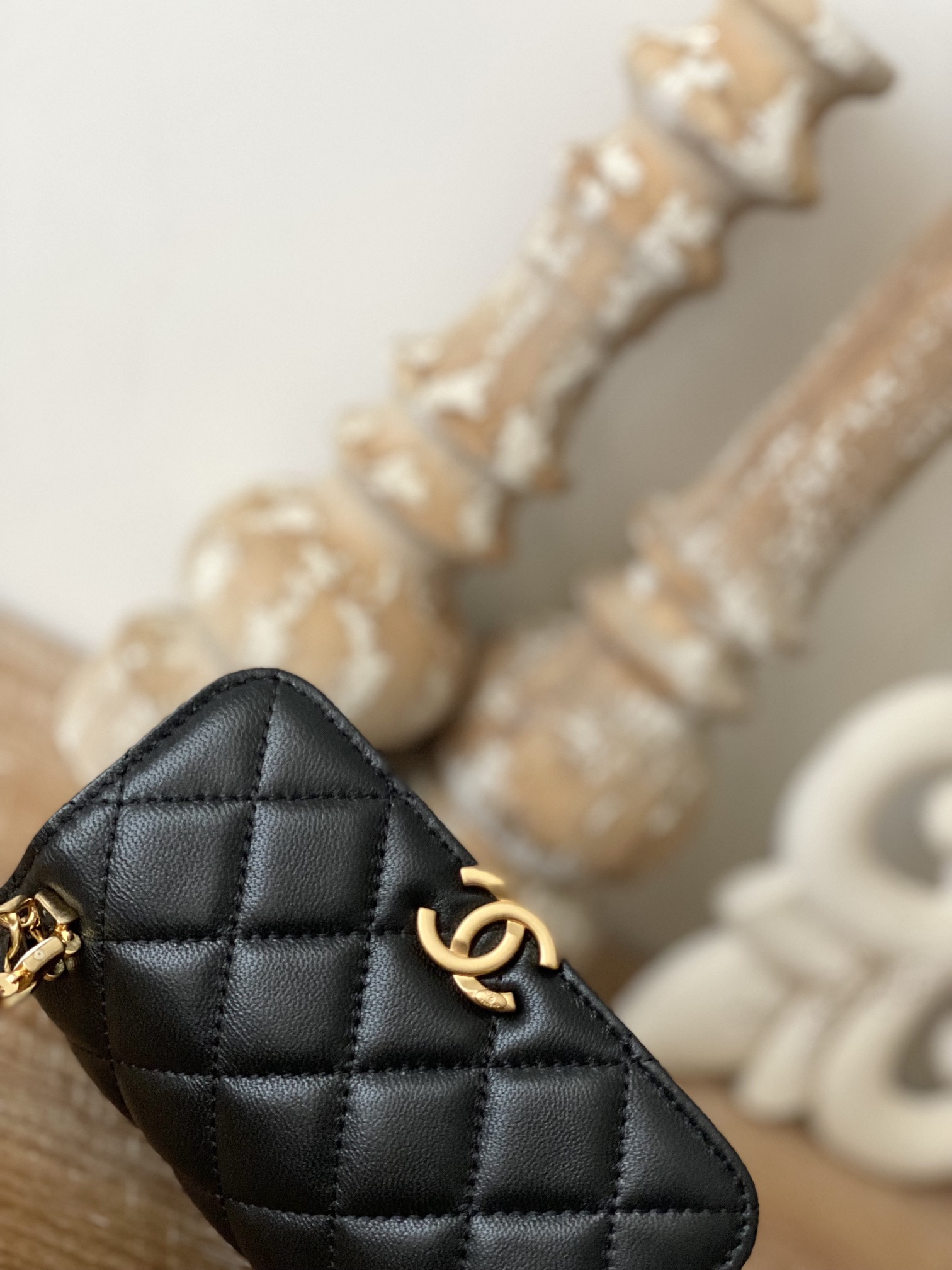 Handbag Chanel AP81213 size 11.5*14.5*5.5 cm - vstockx