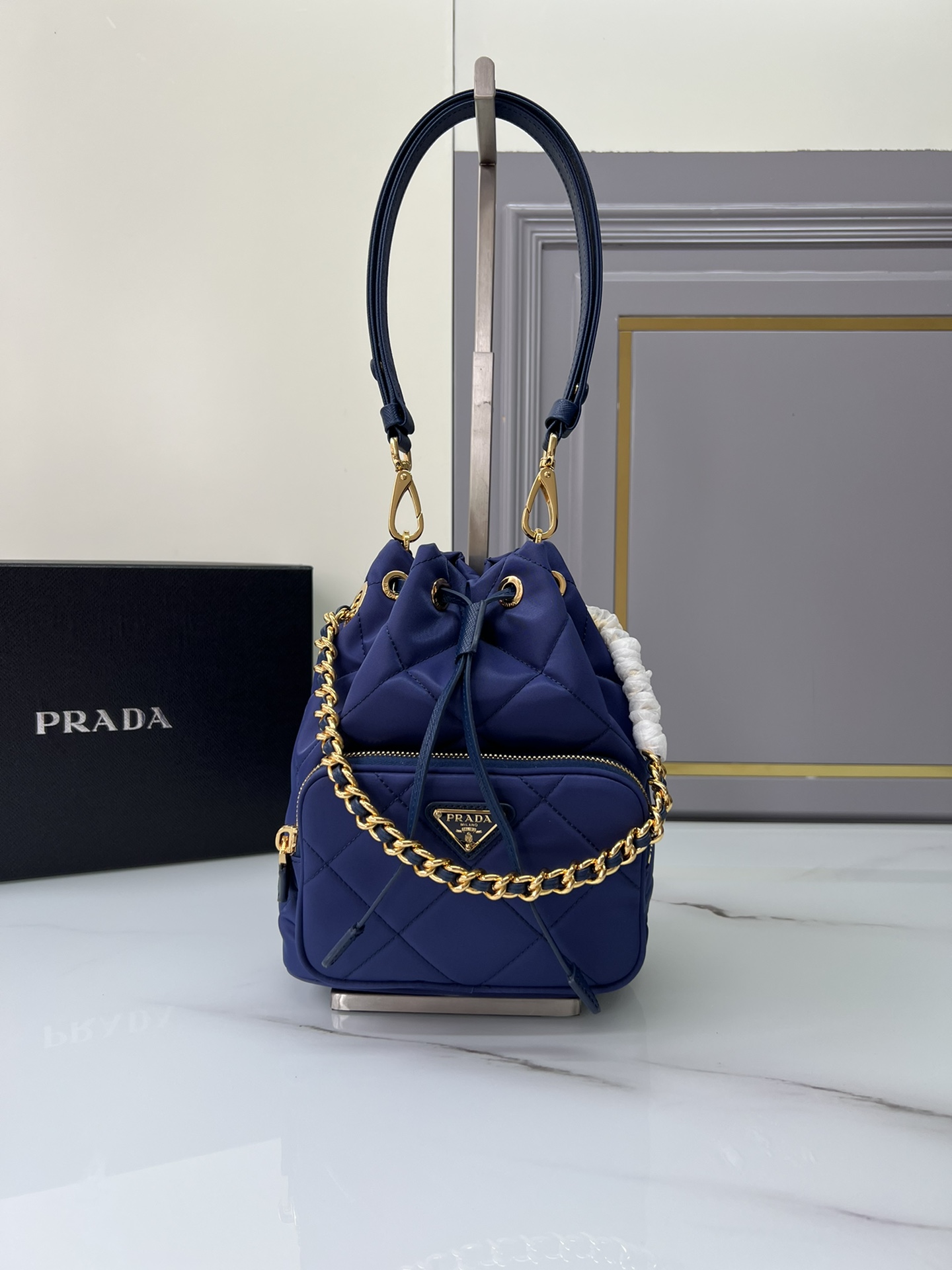 handbags prada 1BH038 22.5*17.5*12 - vstockx