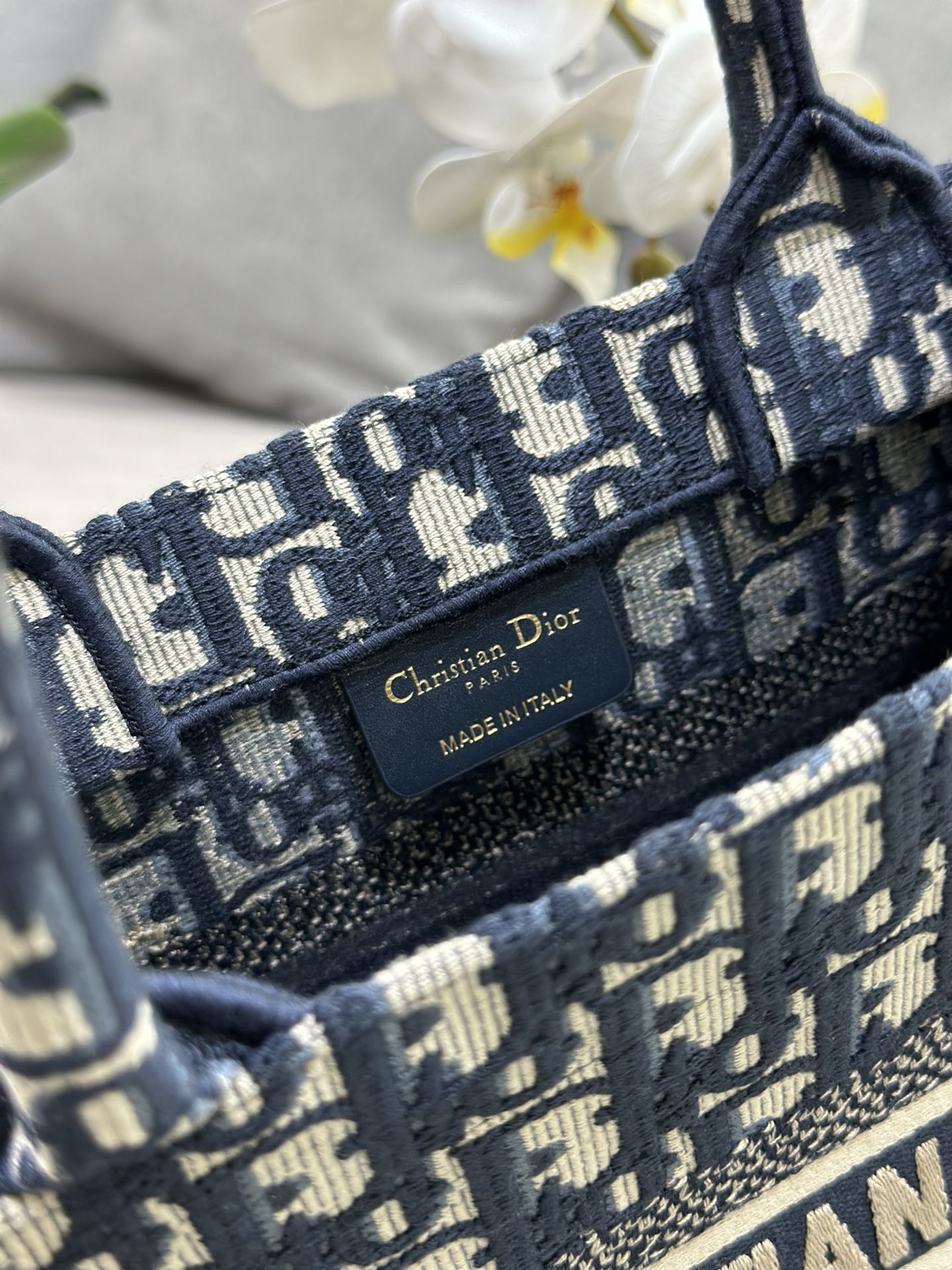 Handbag Dior M1286 size 26.5 x 21 x 14 cm - vstockx