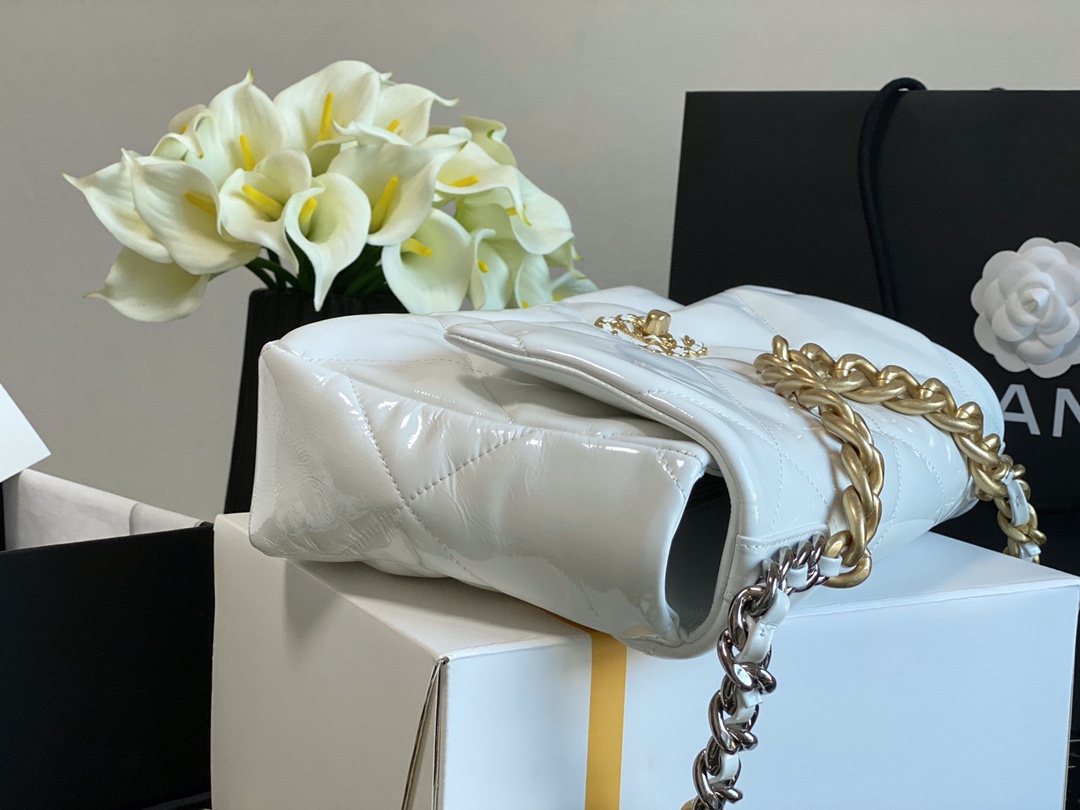 Handbag Chanel size 30 cm - vstockx