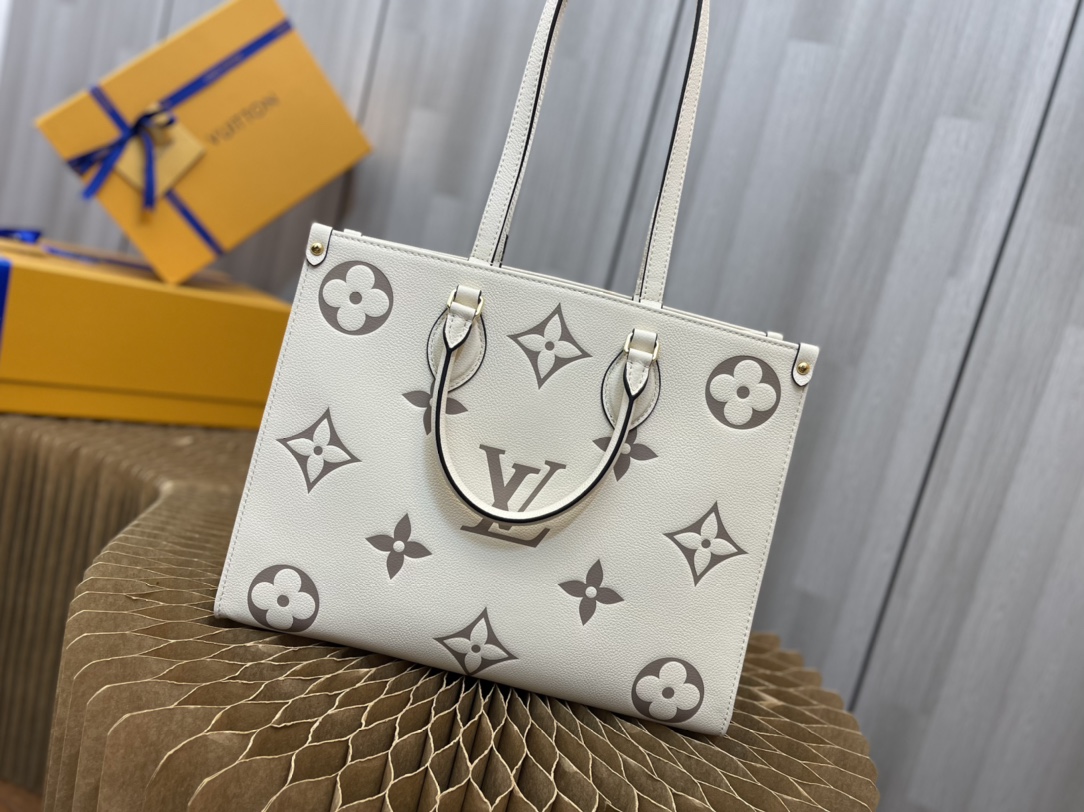 Handbag Louis Vuitton M45494 size 34x26x13 cm - vstockx