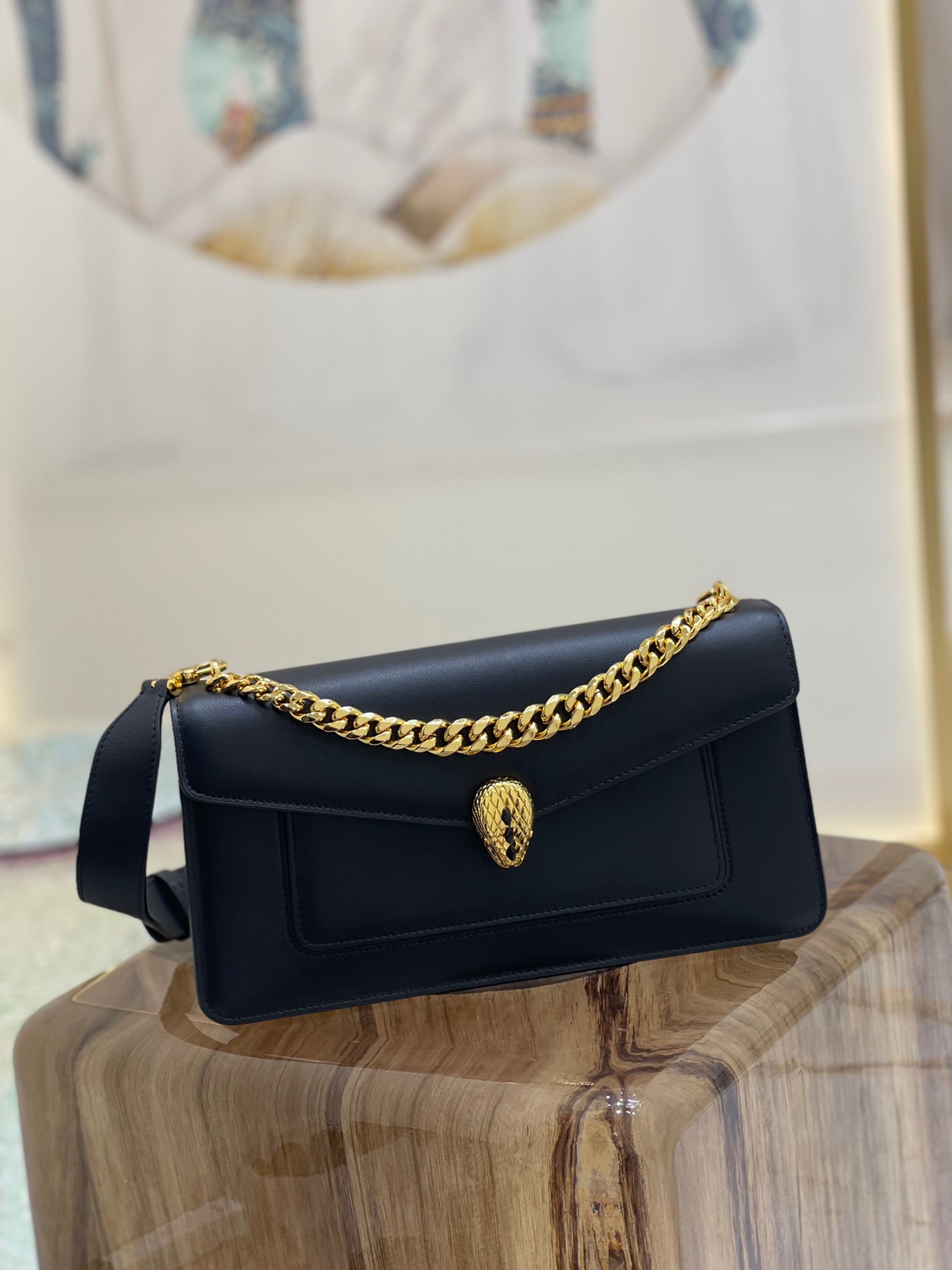 Handbags Bvlgari 292033 size:28*17*6 cm - vstockx
