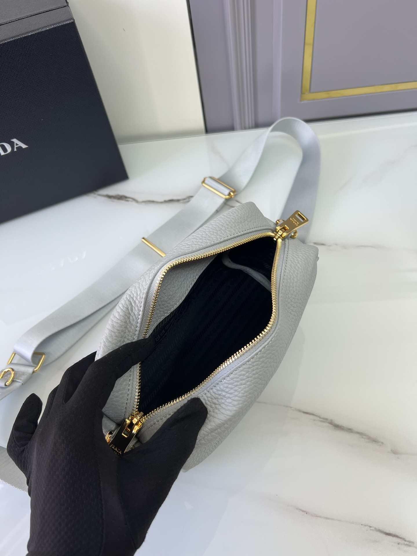 handbags prada 1BH187 20.5*13*8.5 - vstockx
