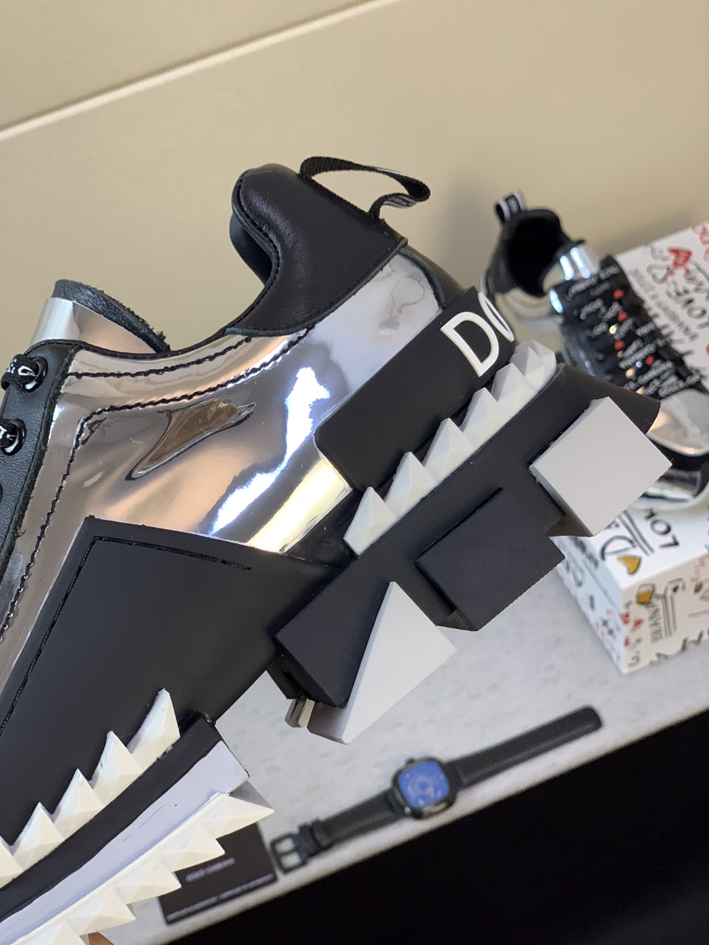 Dolce & Gabbana Low Tops Sneakers 36 - vstockx