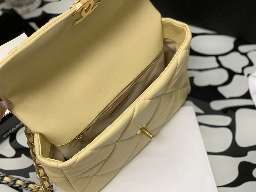 Handbag Chanel size 30 cm - vstockx