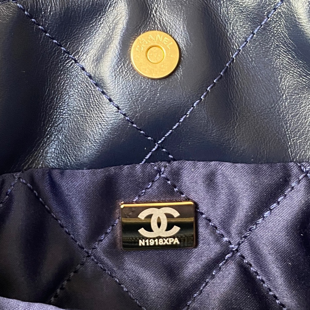 Handbag Chanel AS3263 size 18X20X6.5 cm - vstockx
