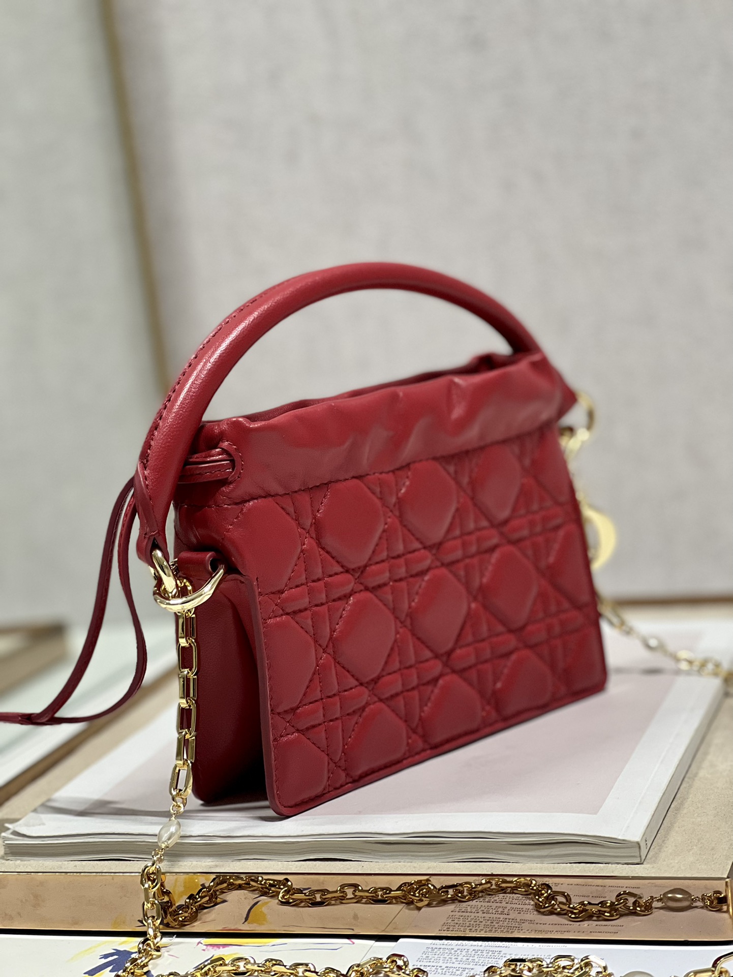 Handbag Dior 0981 size 19 x 13 x 5 - vstockx