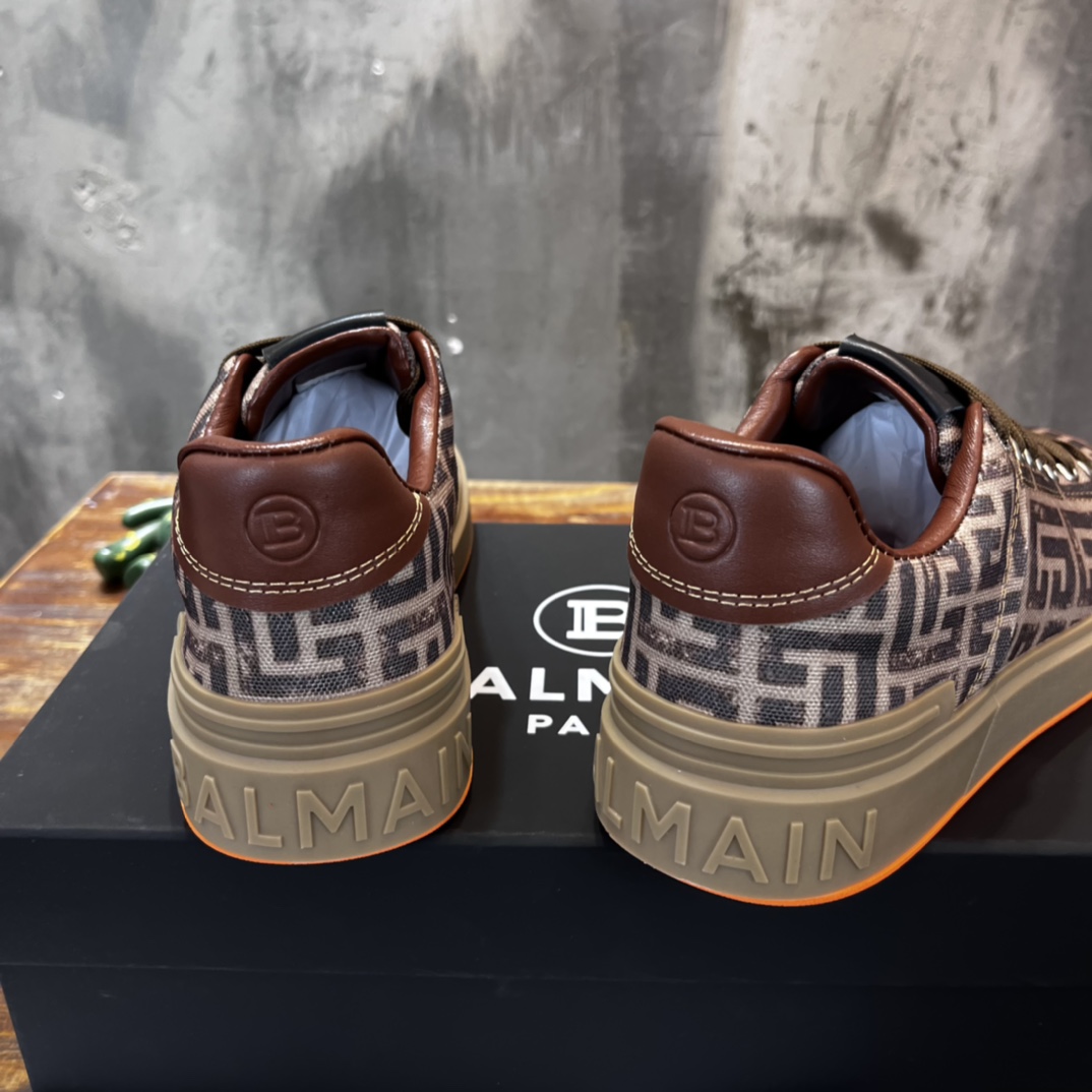 Balmain B-Court sneaker 32 - vstockx