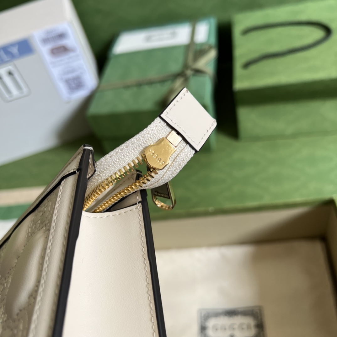 Handbag Gucci 723780 size 10*7.5*2 cm - vstockx