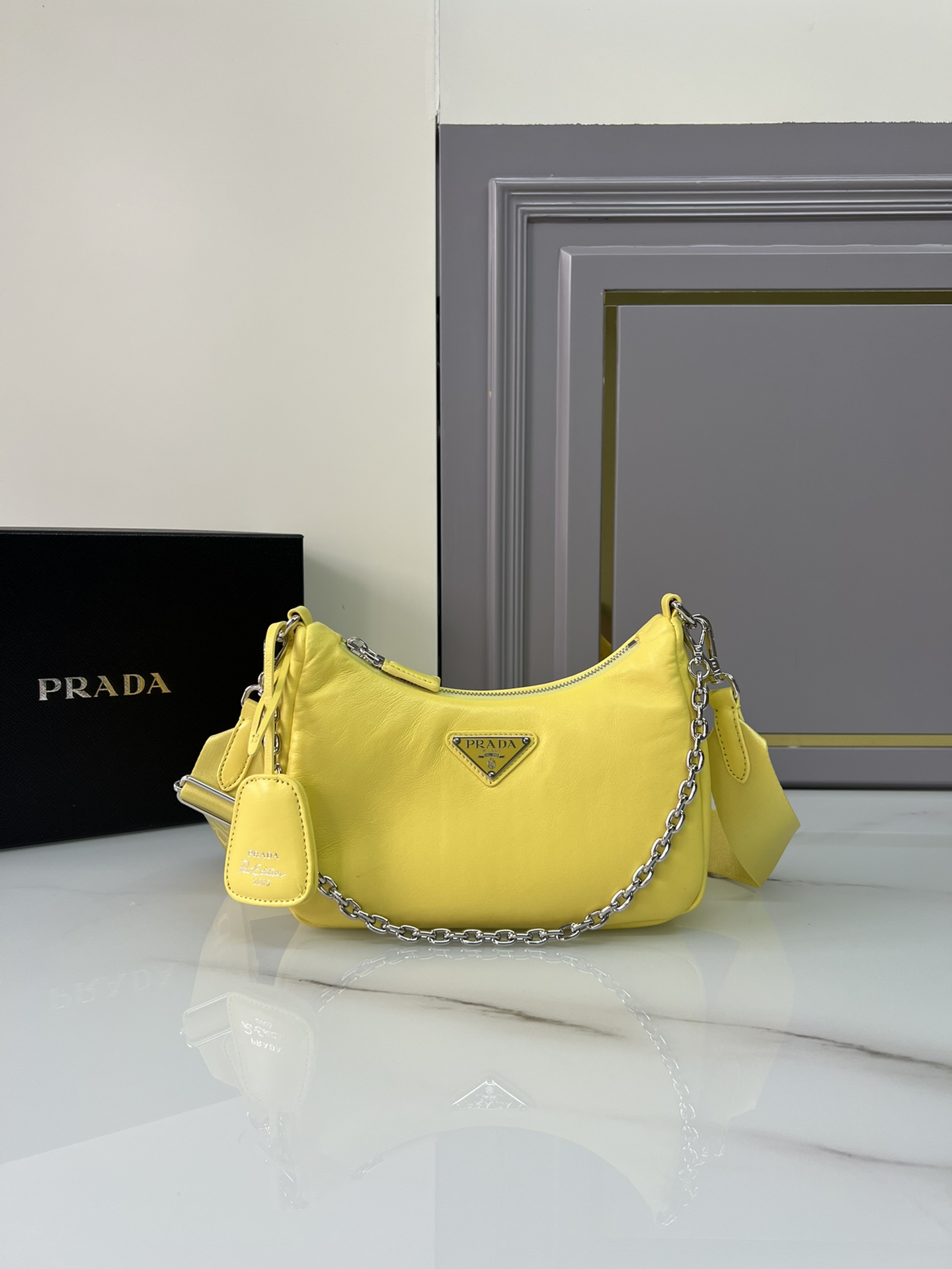 handbags prada 1BH204 22*18*6.5 - vstockx