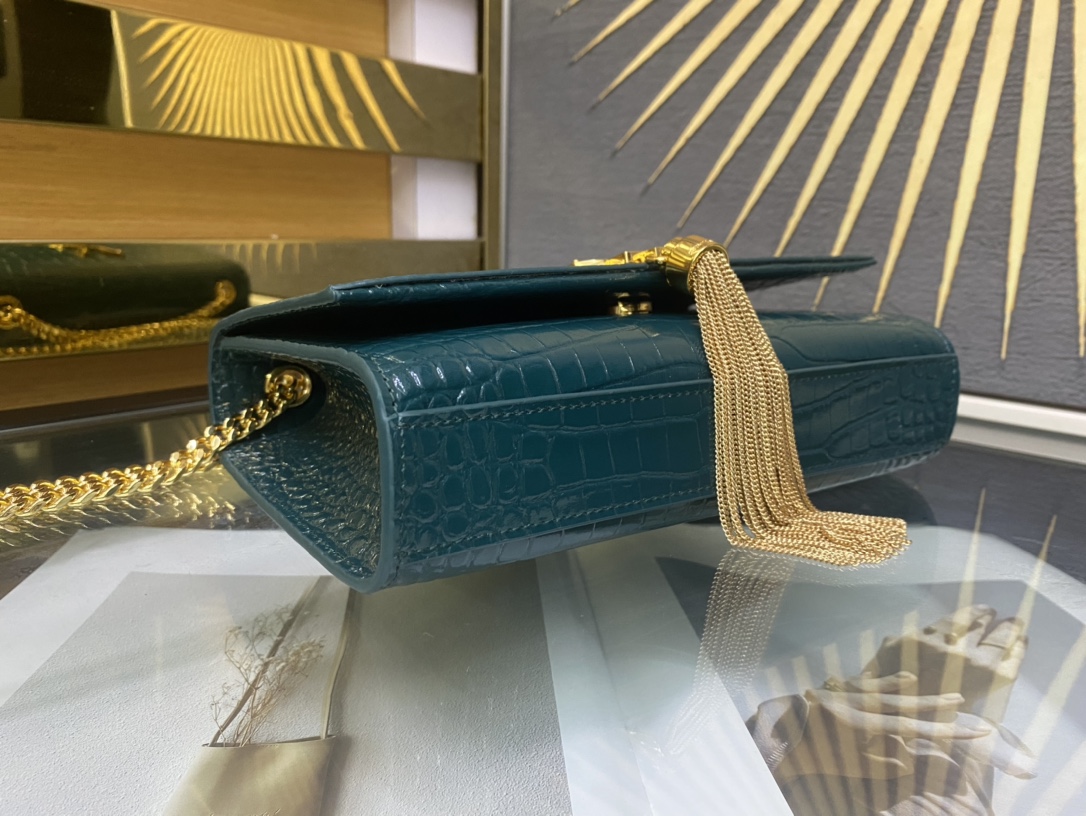 Handbags SAINT LAURENT 474366 size 20x13.5x5.5 cm - vstockx