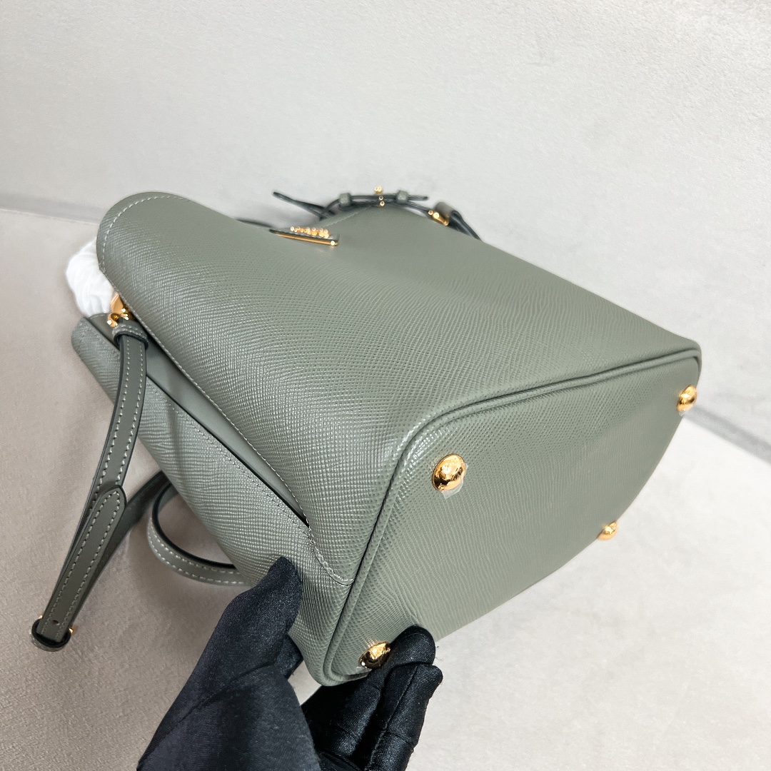 handbags prada 1BA212 22×23×13 - vstockx