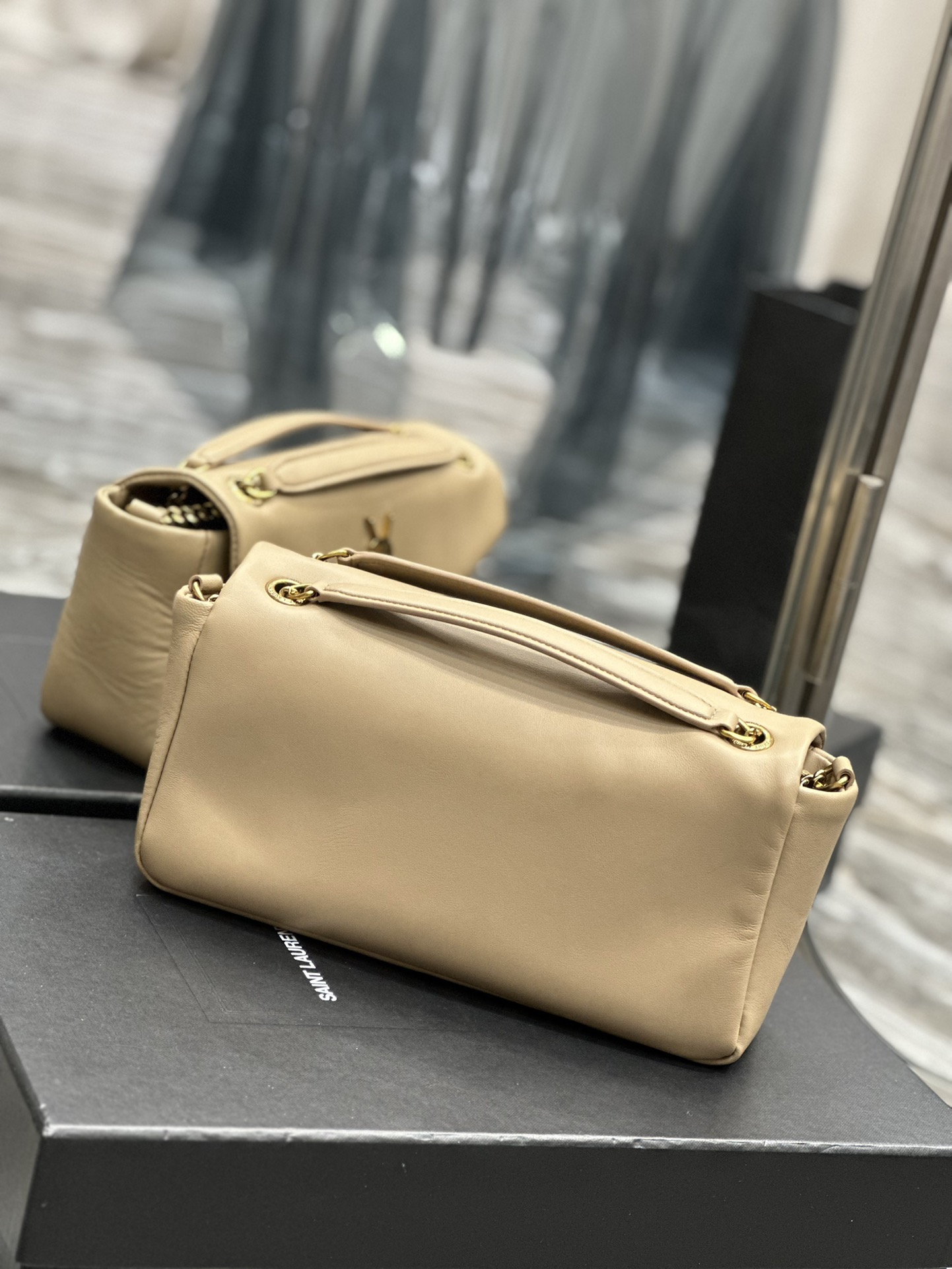 Handbags SAINT LAURENT 734153 size 26  14  7 cm - vstockx