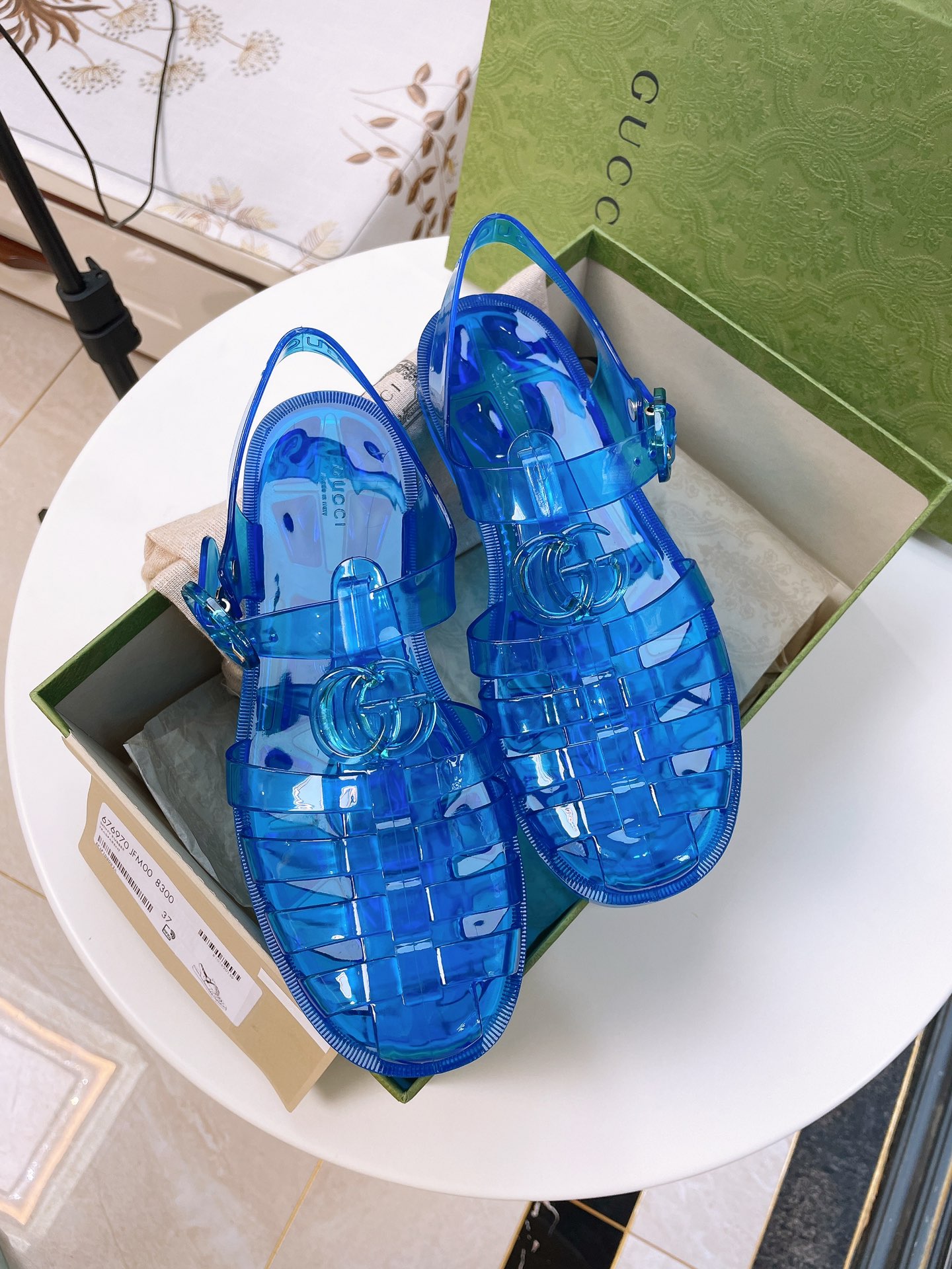 Gucci Women's sandal with Double G Women 11 - vstockx