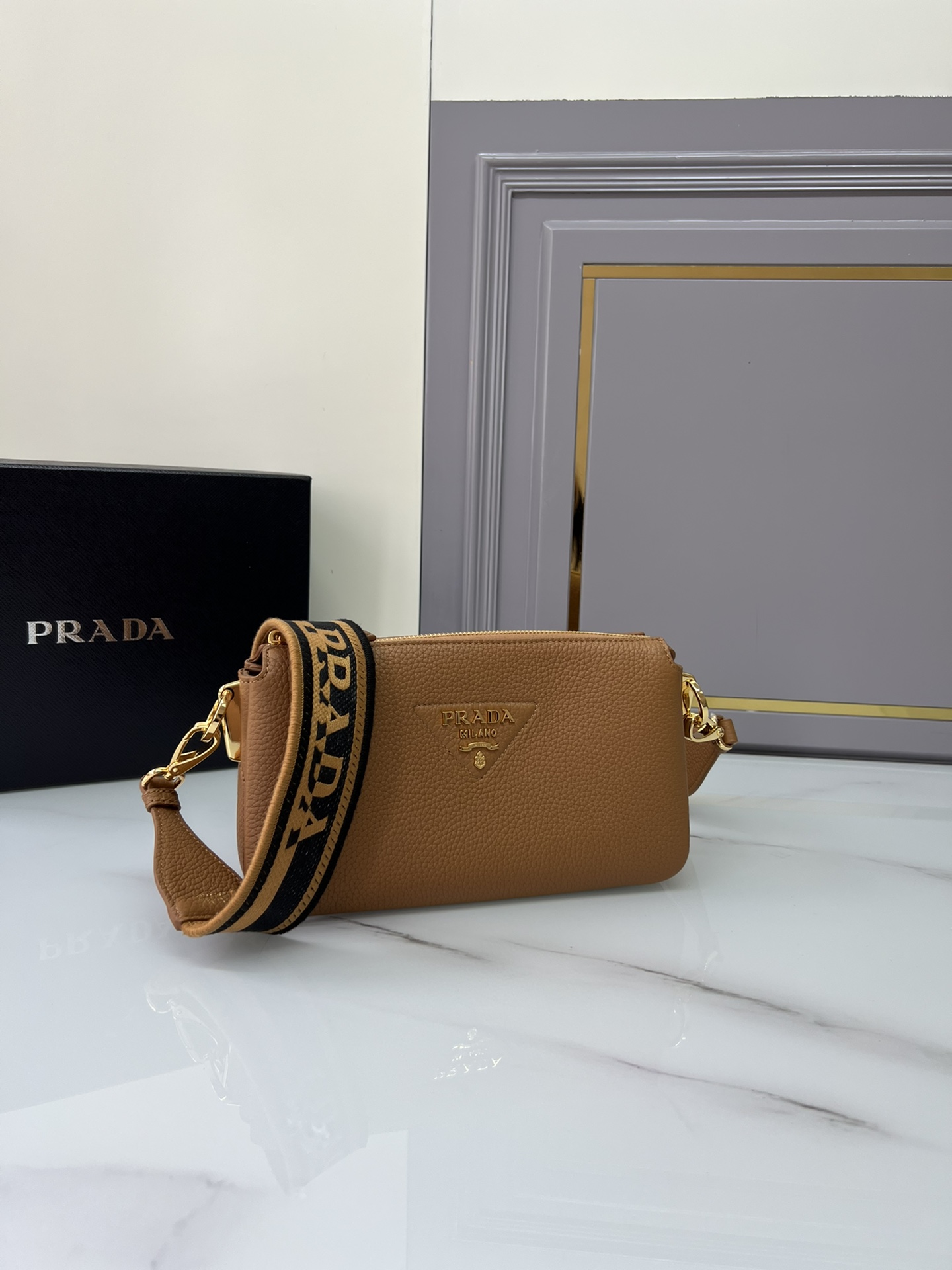 handbags prada 1BH194 23*14*6.5 - vstockx