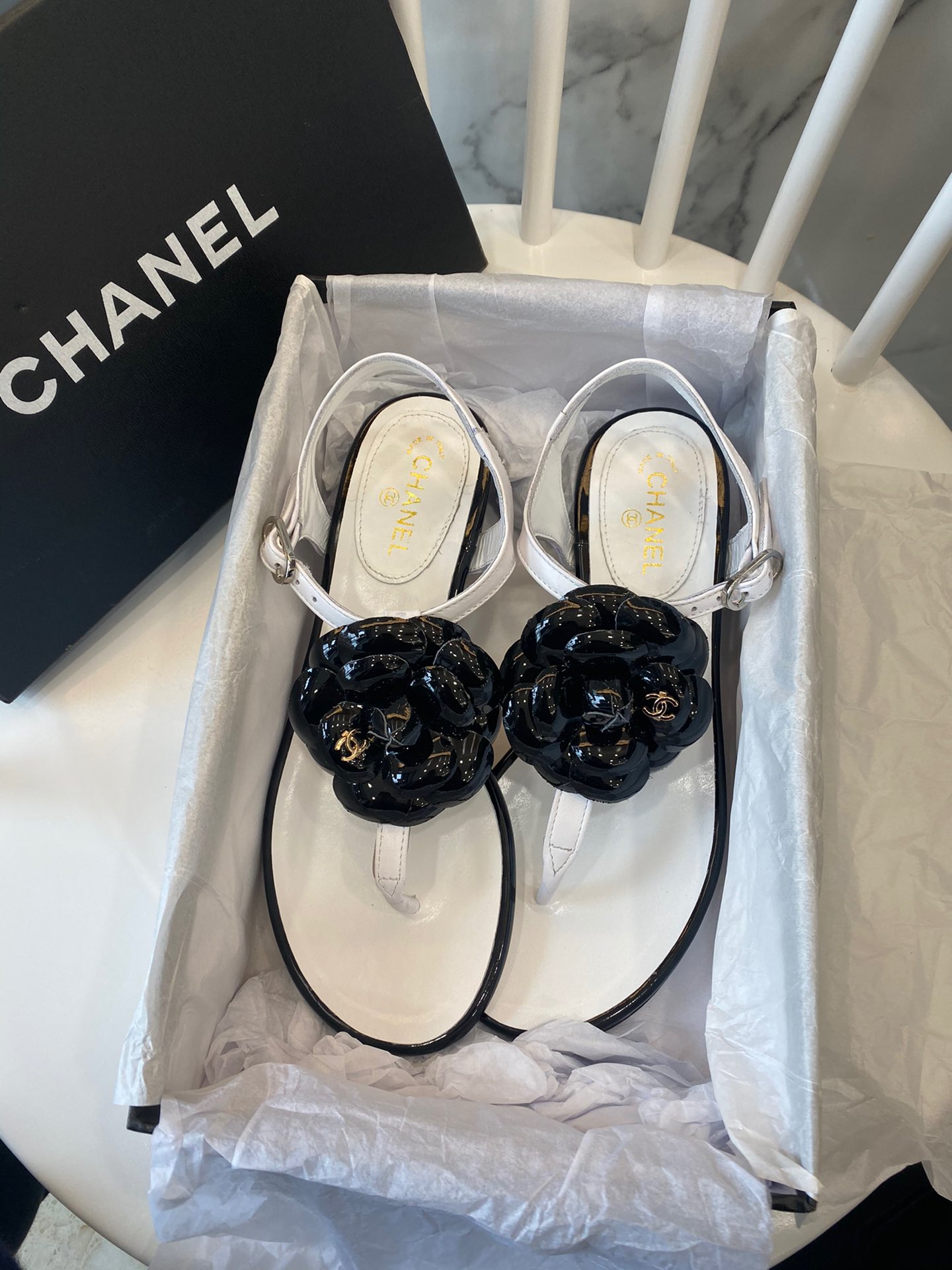 Chanel Slides 33 - vstockx