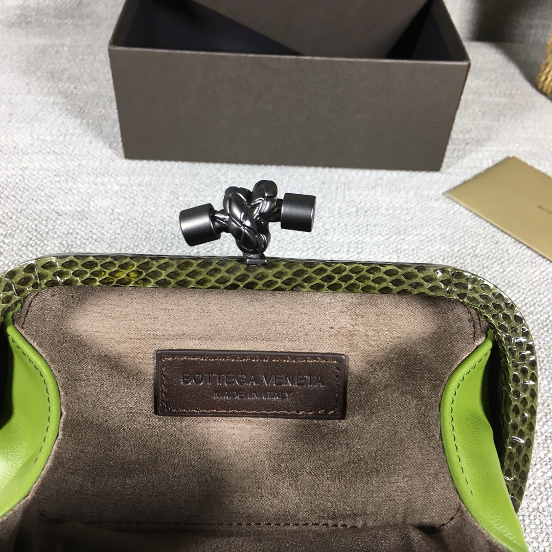 handbags Bottega Veneta 8651 size:16.5*10.5*6cm - vstockx