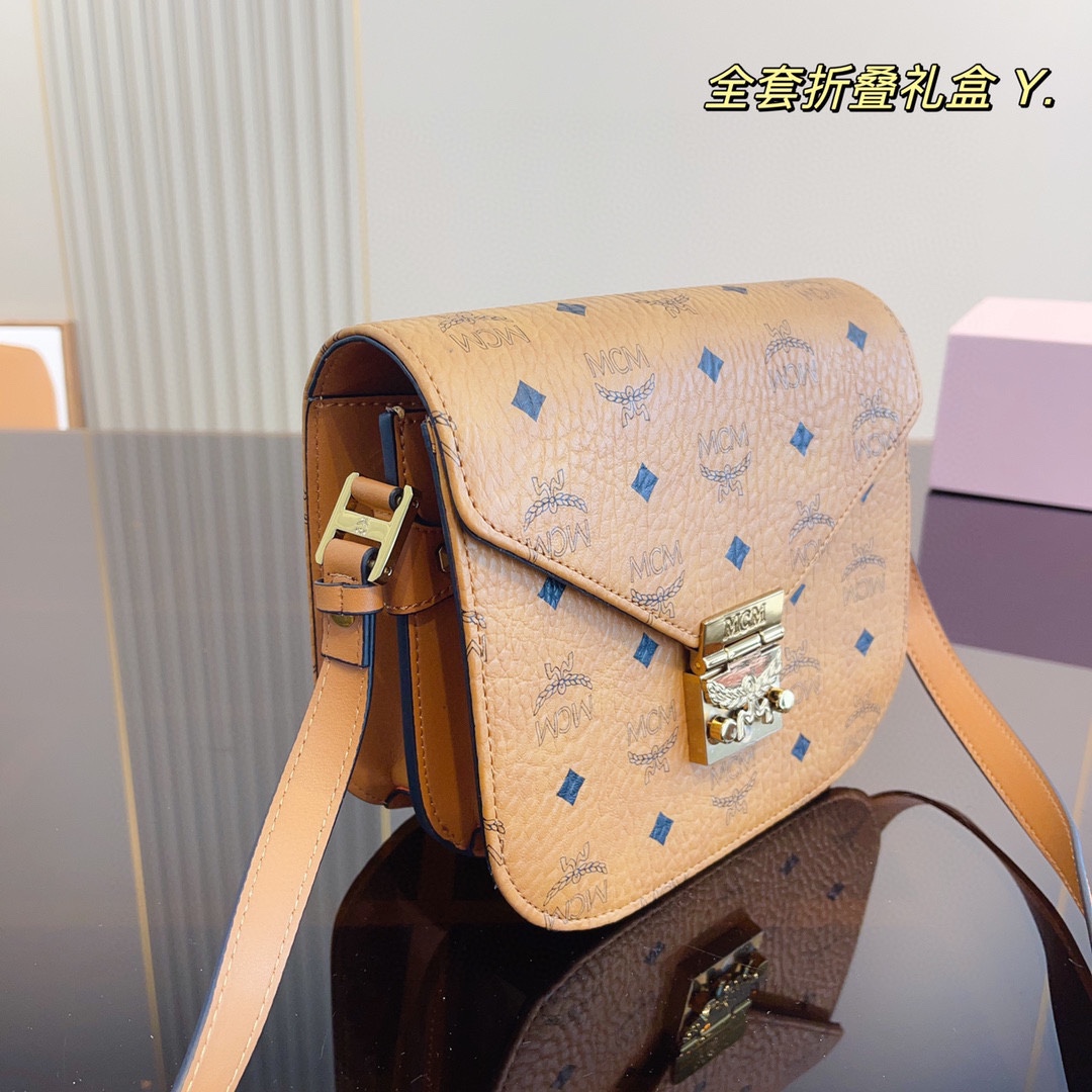 Handbags MCM mom size:21*10*18 cm - vstockx