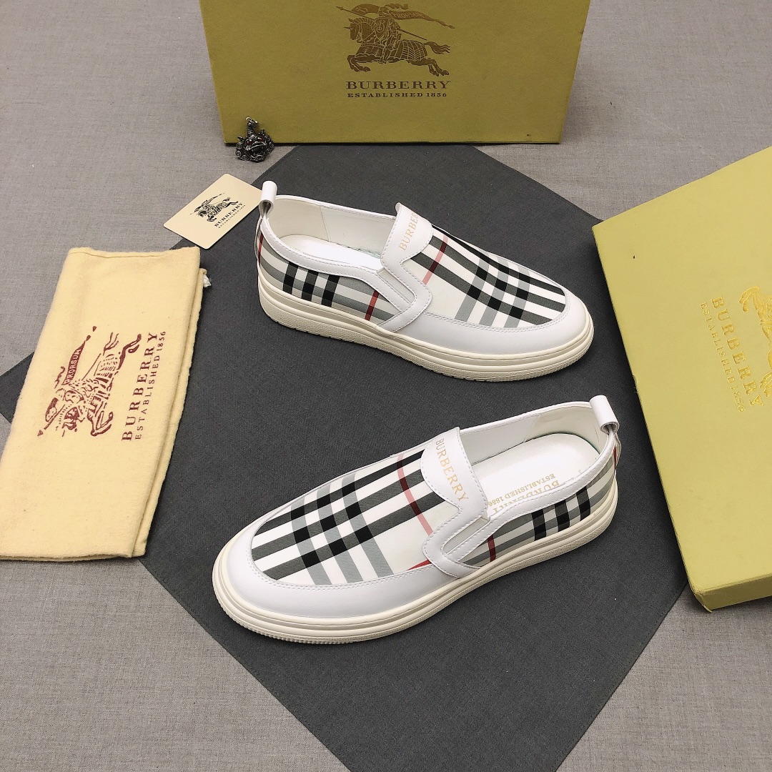 Burberry Perforated Check Sneaker 40 - vstockx