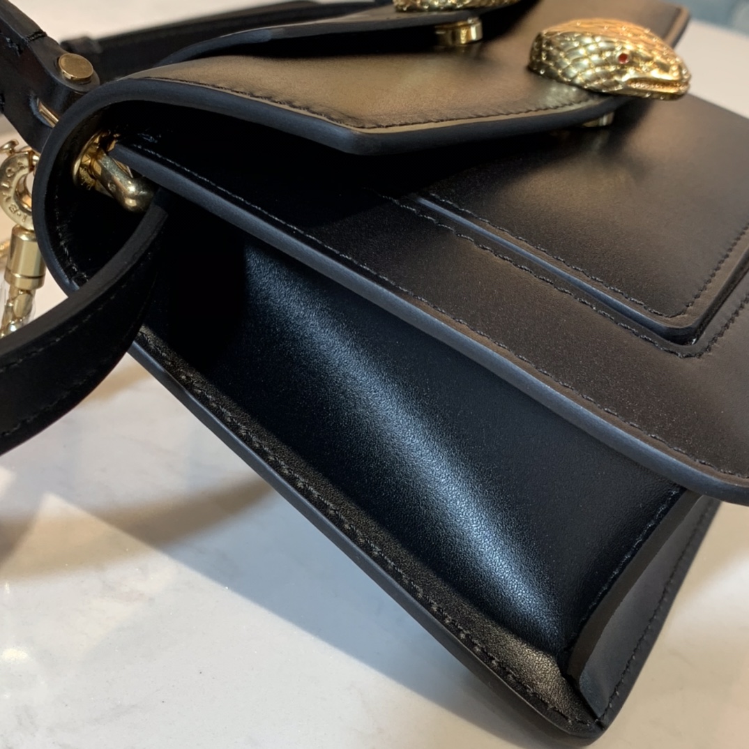 Handbags Bvlgari Alexander Wang X Bvlgr size:18.5*13*6.5 cm - vstockx