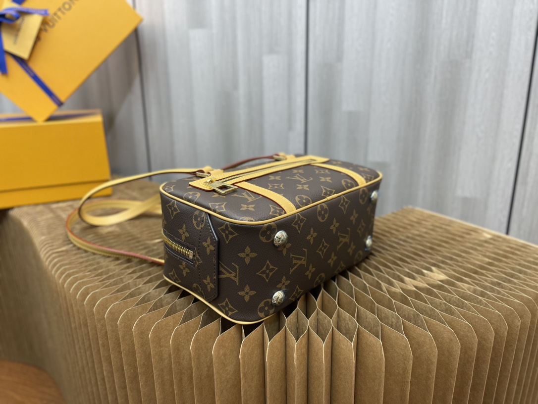 Handbag Louis Vuitton M46321 size 26-10-16 cm - vstockx