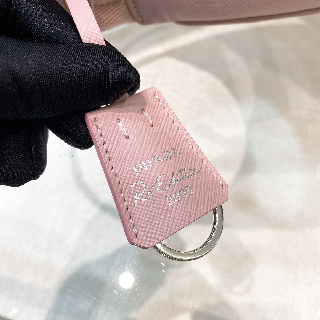 handbags prada Hobo 1NE515 （re-edition2000 ?Size:22*17*6 - vstockx