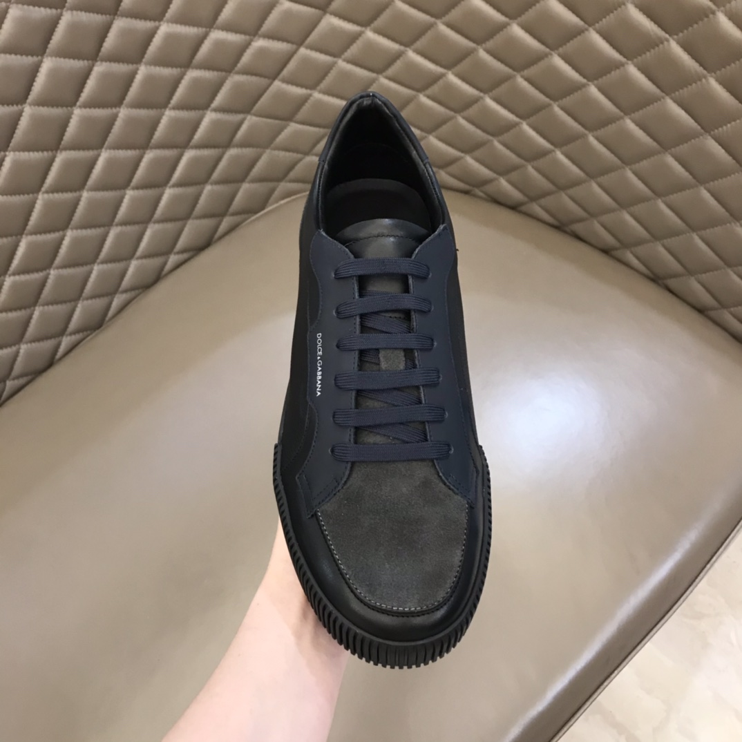 Dolce & Gabbana Low Tops Sneakers 16 - vstockx