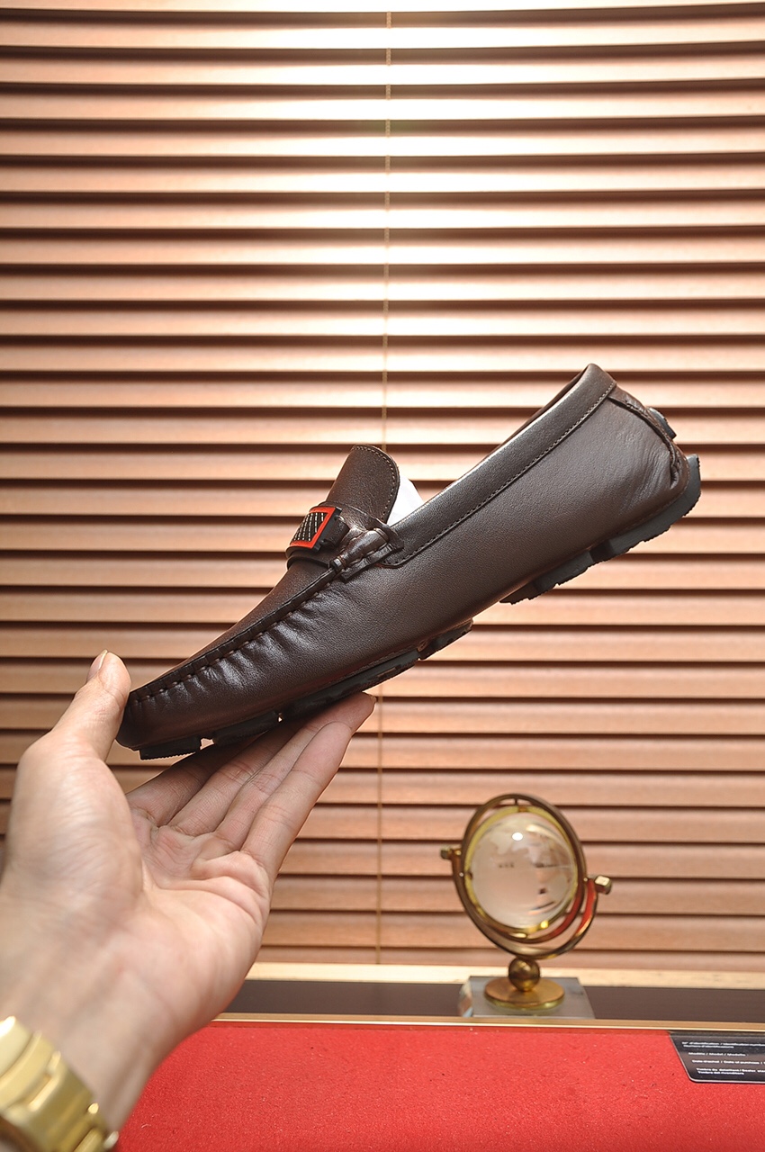 Bottega Veneta Intrecciato Leather Loafers 10 - vstockx