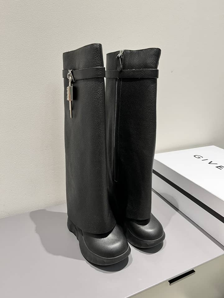 Givenchy Women Shark Lock Boots In Strass Black - vstockx