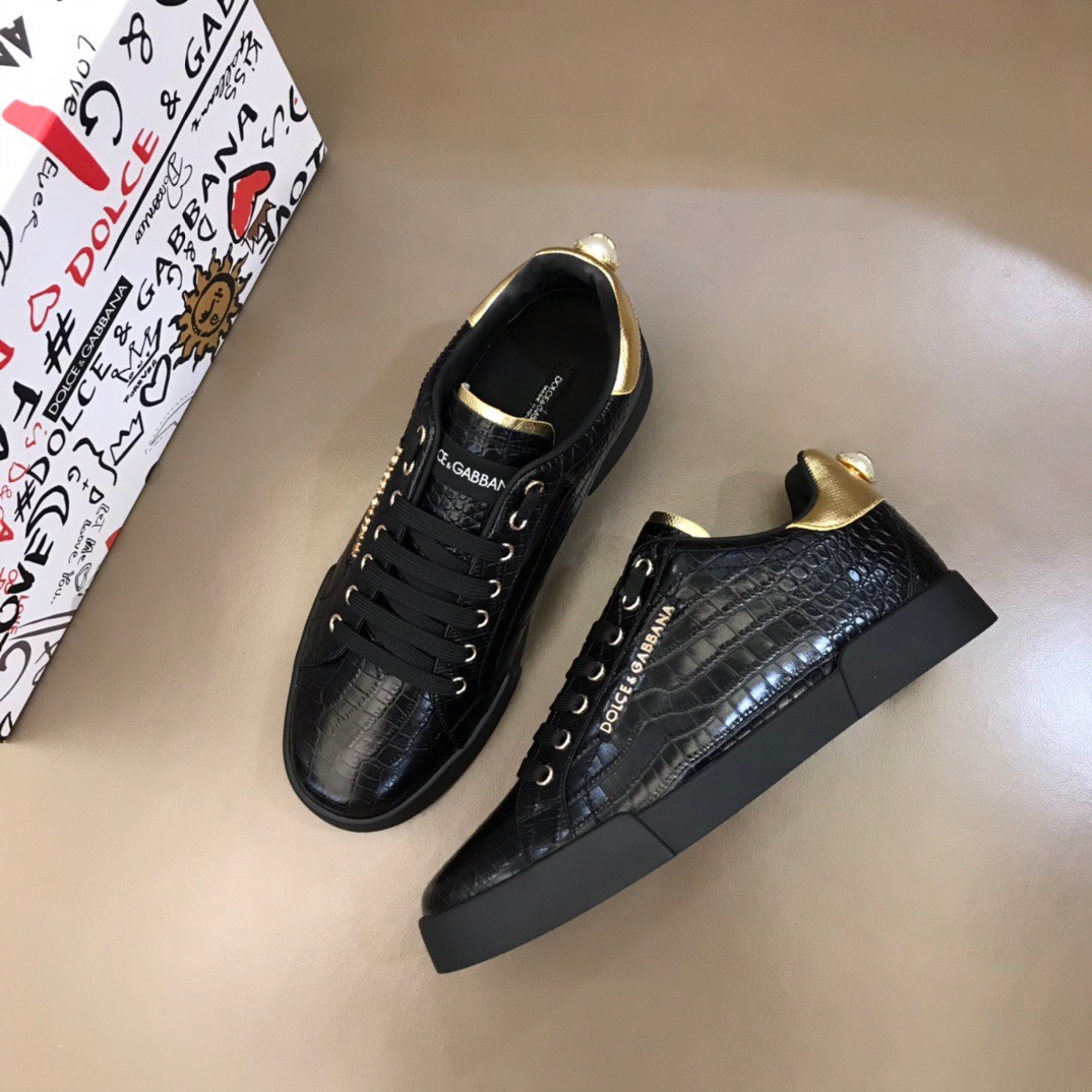 Dolce & Gabbana Low Tops Sneakers 114 - vstockx