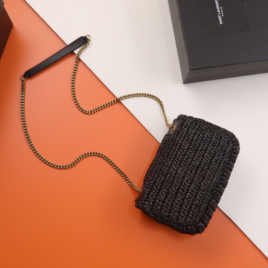 Handbags SAINT LAURENT 633151 size 22  16.5  12 cm - vstockx