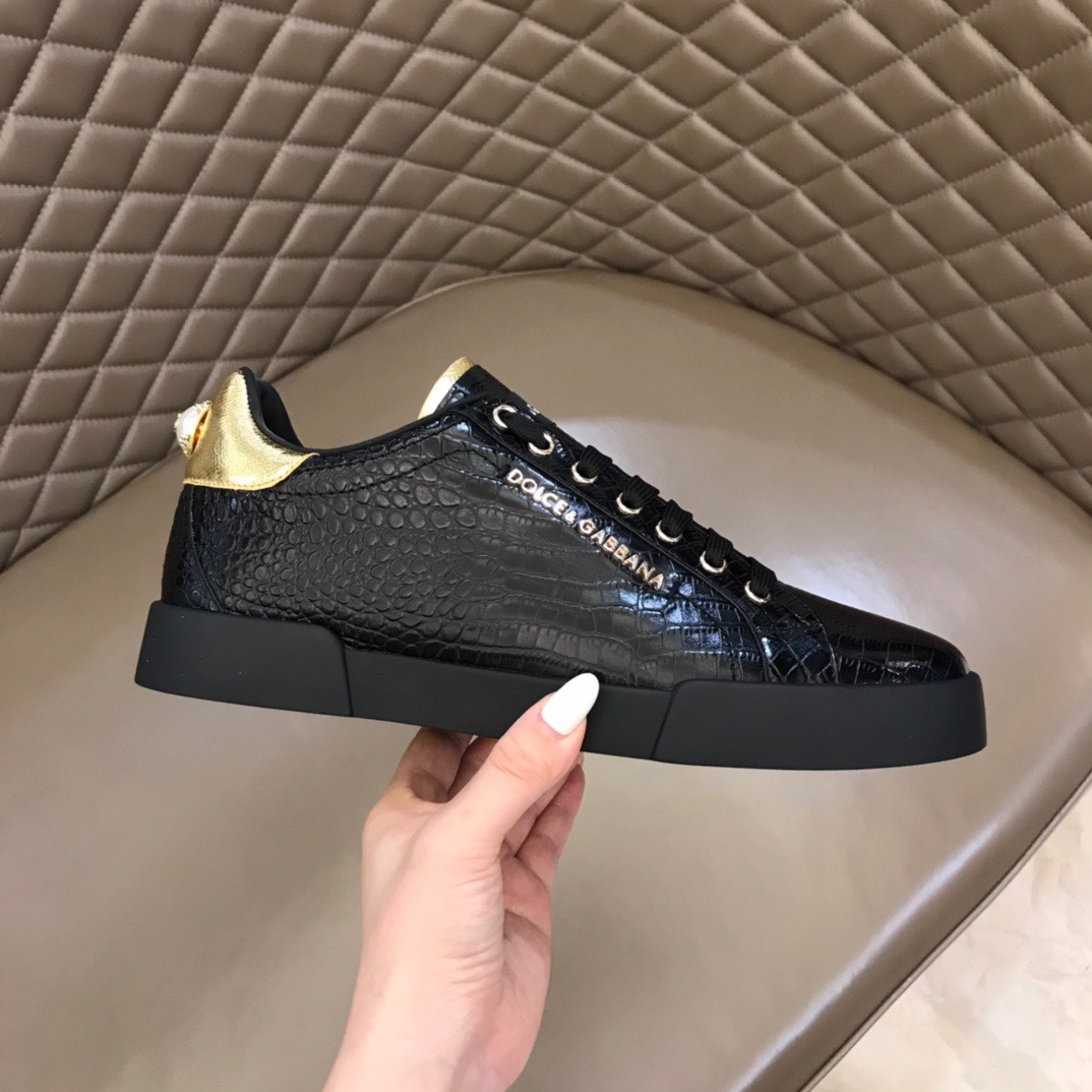 Dolce & Gabbana Low Tops Sneakers 114 - vstockx