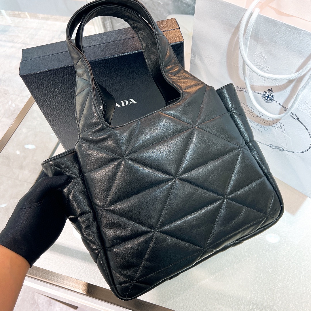 handbags prada 1BG450 31*27*13 - vstockx