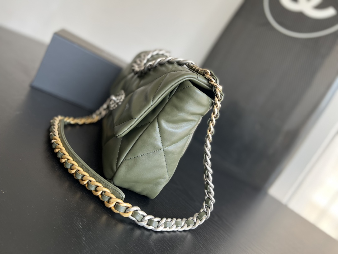 Handbag Chanel 1160 size 26cmx16cmx9 cm - vstockx