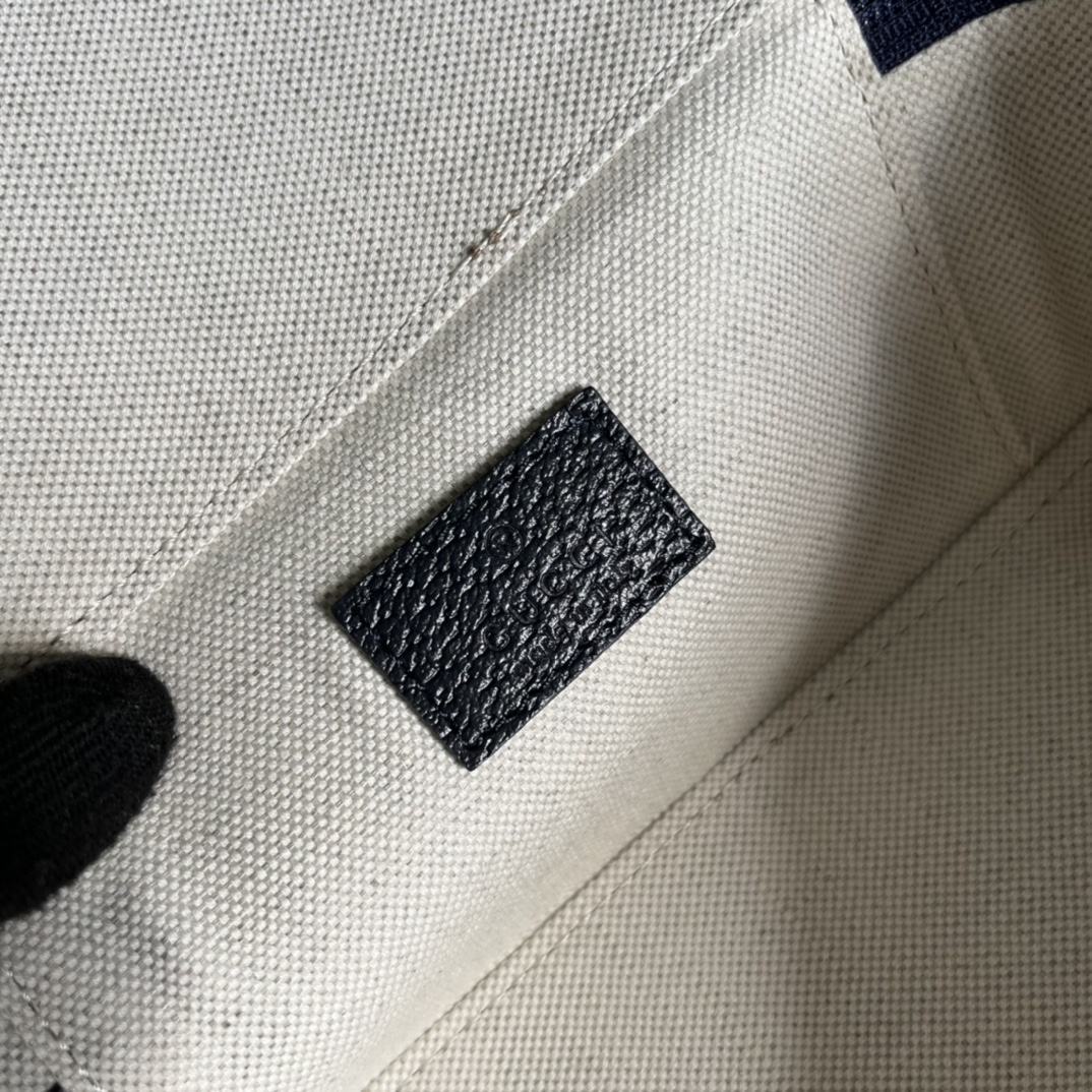 Handbag Gucci 726657 size 22*8*14 cm - vstockx