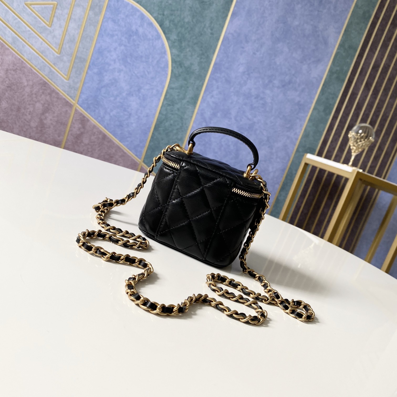 Handbag Chanel 81113 size 10 7 9 cm - vstockx