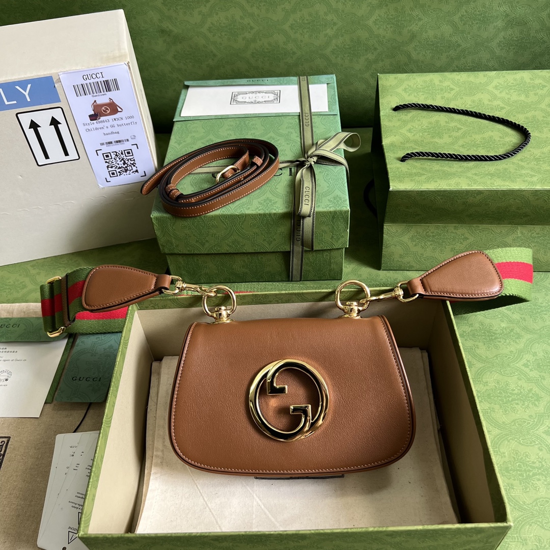 Handbag Gucci 698643 size 22*13*5.5 cm - vstockx